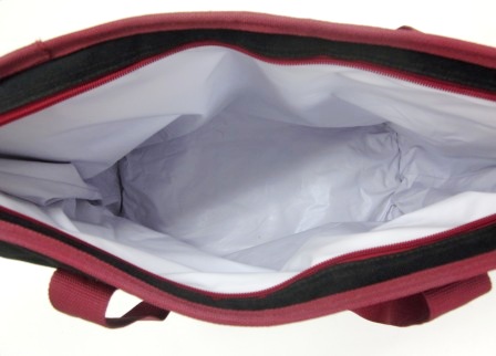 tj-insulated-bag-inside.jpg