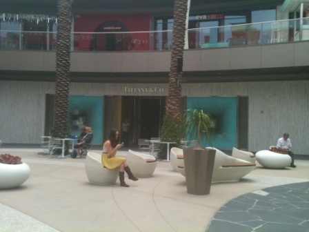 20110704_santa-monica-place4.jpg