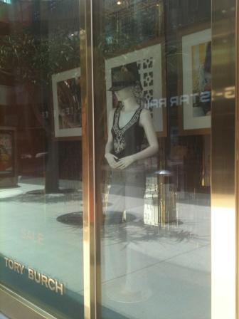 20110704_tory-burch.jpg