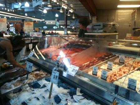 20110919_central-market-fish.jpg