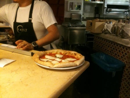 20111014_eataly-pizza.jpg