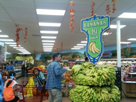 20111104_tj-bananas.jpg