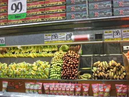 091214_food4less6.jpg