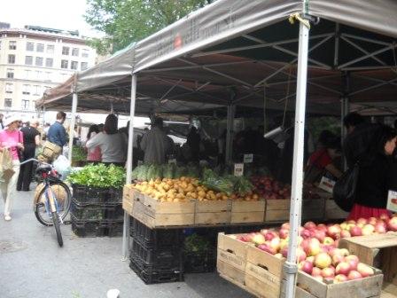 100607_green-market.jpg