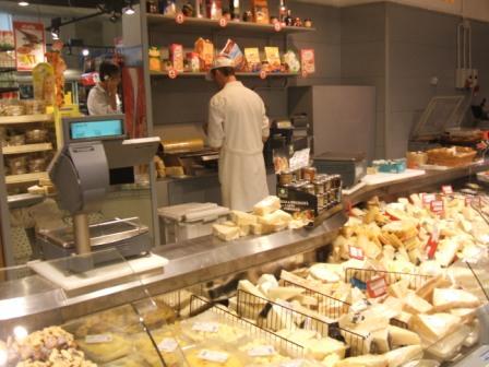 100820_supermarket-cheese.jpg