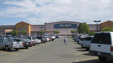 100924_walmart-facade.jpg