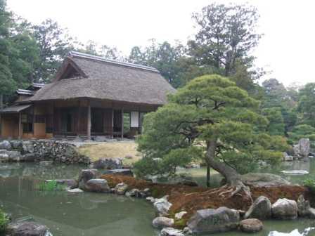 101102_japanese-house.jpg