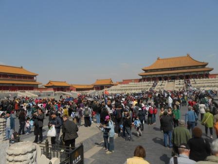 20120410_imperial-palace.jpg