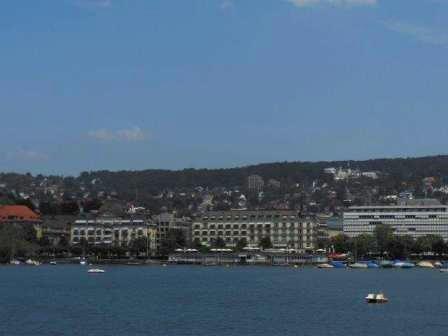 20130717_lake-zurich.jpg