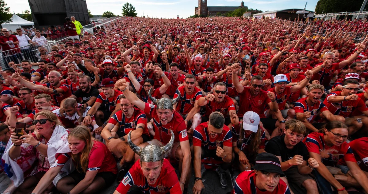 soccermog-260625-norway-viking-row-world-cup-2026-001